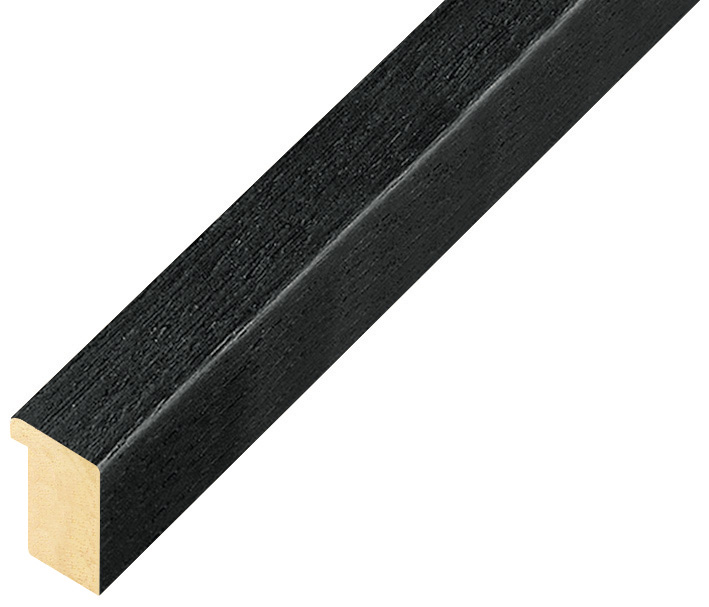 Corner sample of moulding 116NERO