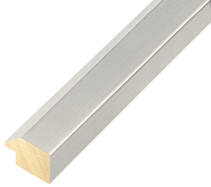 Corner sample of moulding 128ARG