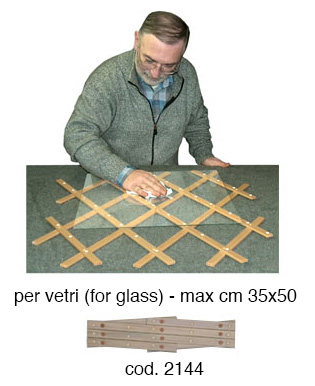 Attrezzo estensibile in PVC per pulizia vetro cm 80x110