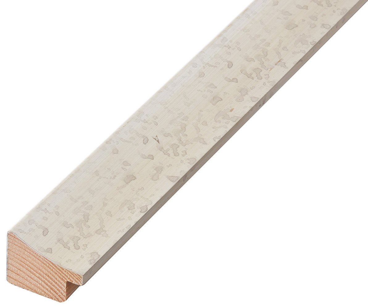 Moulding pine, 30mm - finish matt silver