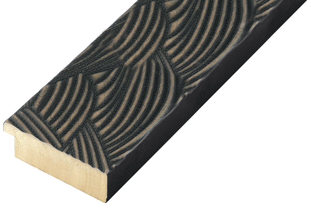 Moulding ayous 65mm - coffee with relief decorations
